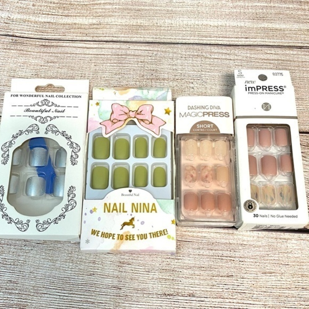 Press on Nails Pink Neutral Iridescent & Green 4 Sets